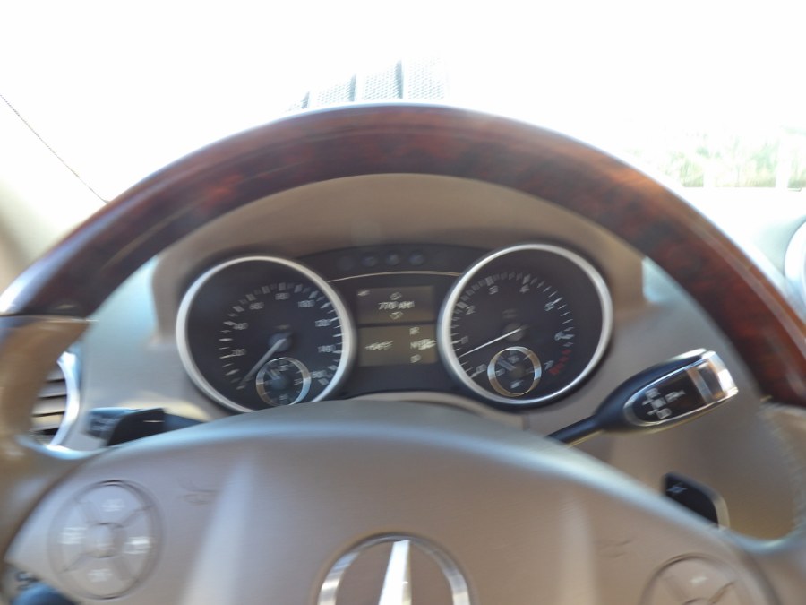2010 Mercedes-Benz M-Class 4MATIC 4dr ML 350, available for sale in Massapequa, New York | South Shore Auto Brokers & Sales. Massapequa, New York 2010 Mercedes-Benz M-Class 4MATIC 4dr ML 350, available for sale in Massapequa, New York | South Shore Auto Brokers & Sales. Massapequa, New York