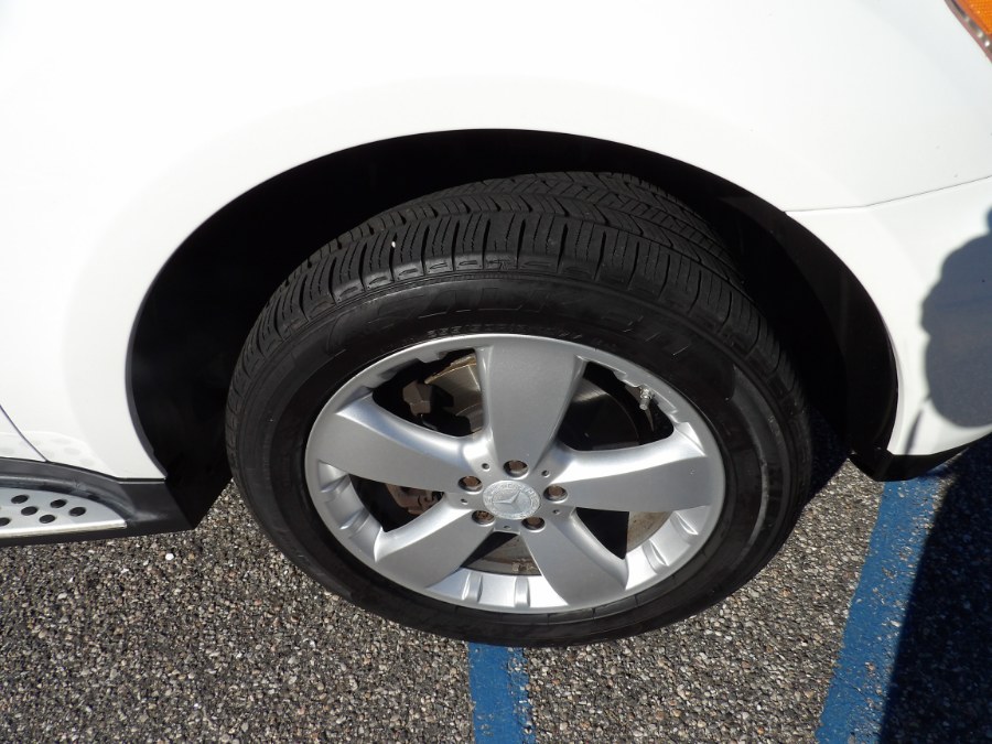 2010 Mercedes-Benz M-Class 4MATIC 4dr ML 350, available for sale in Massapequa, New York | South Shore Auto Brokers & Sales. Massapequa, New York 2010 Mercedes-Benz M-Class 4MATIC 4dr ML 350, available for sale in Massapequa, New York | South Shore Auto Brokers & Sales. Massapequa, New York