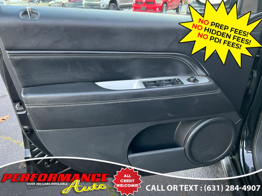 2016 Jeep Compass 4WD 4dr Latitude, available for sale in Bohemia, New York | Performance Auto Inc. Bohemia, New York 2016 Jeep Compass 4WD 4dr Latitude, available for sale in Bohemia, New York | Performance Auto Inc. Bohemia, New York
