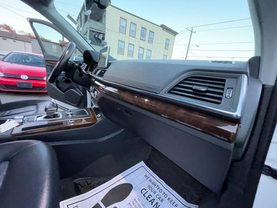 Used Audi Q5 2.0 TFSI Premium 2018 | House of Cars LLC. Waterbury, Connecticut