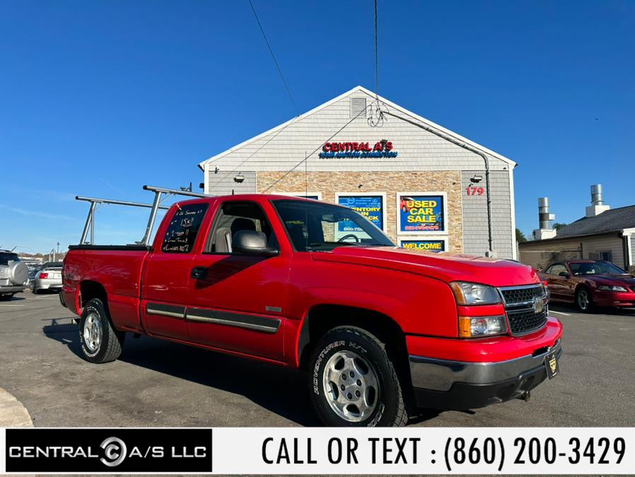 Used Chevrolet Silverado 1500 Ext Cab 134.0" WB 4WD LT3 2006 | Central A/S LLC. East Windsor, Connecticut