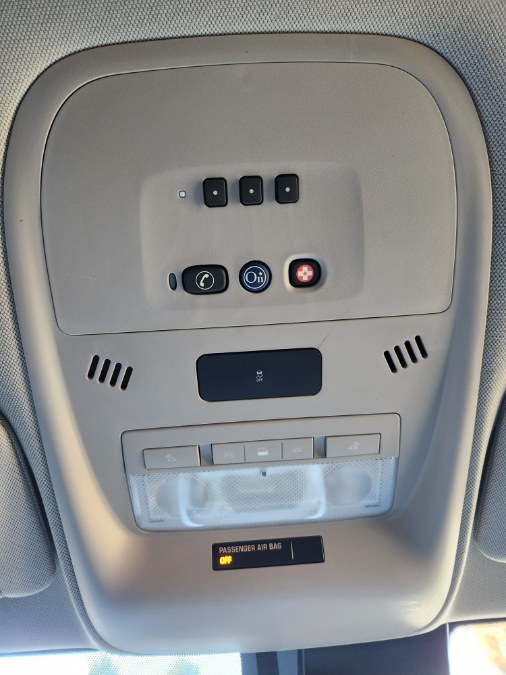 Used Chevrolet Volt 5dr HB 2013 | Dealmax Motors LLC. Bristol, Connecticut Used Chevrolet Volt 5dr HB 2013 | Dealmax Motors LLC. Bristol, Connecticut