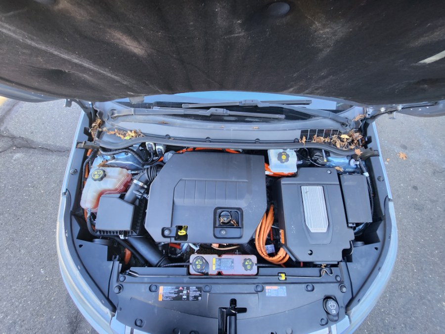 Used Chevrolet Volt 5dr HB 2013 | Dealmax Motors LLC. Bristol, Connecticut Used Chevrolet Volt 5dr HB 2013 | Dealmax Motors LLC. Bristol, Connecticut