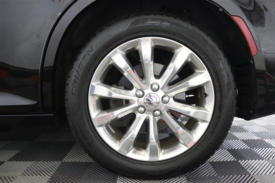 Used Chrysler 300c 2016 | Fast Track Motors. Paterson, New Jersey Used Chrysler 300c 2016 | Fast Track Motors. Paterson, New Jersey