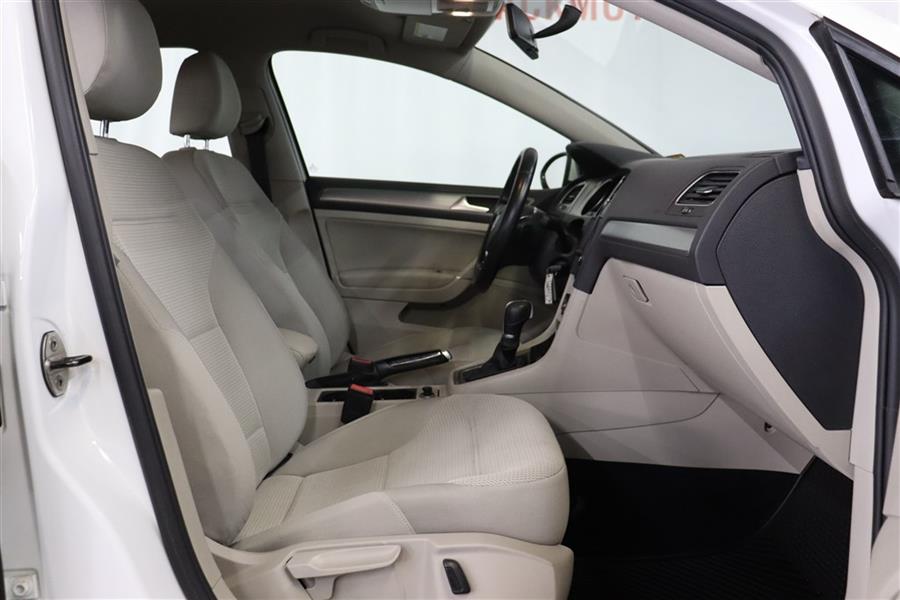 2016 Volkswagen Golf S/SE, available for sale in Paterson, New Jersey | Fast Track Motors. Paterson, New Jersey 2016 Volkswagen Golf S/SE, available for sale in Paterson, New Jersey | Fast Track Motors. Paterson, New Jersey