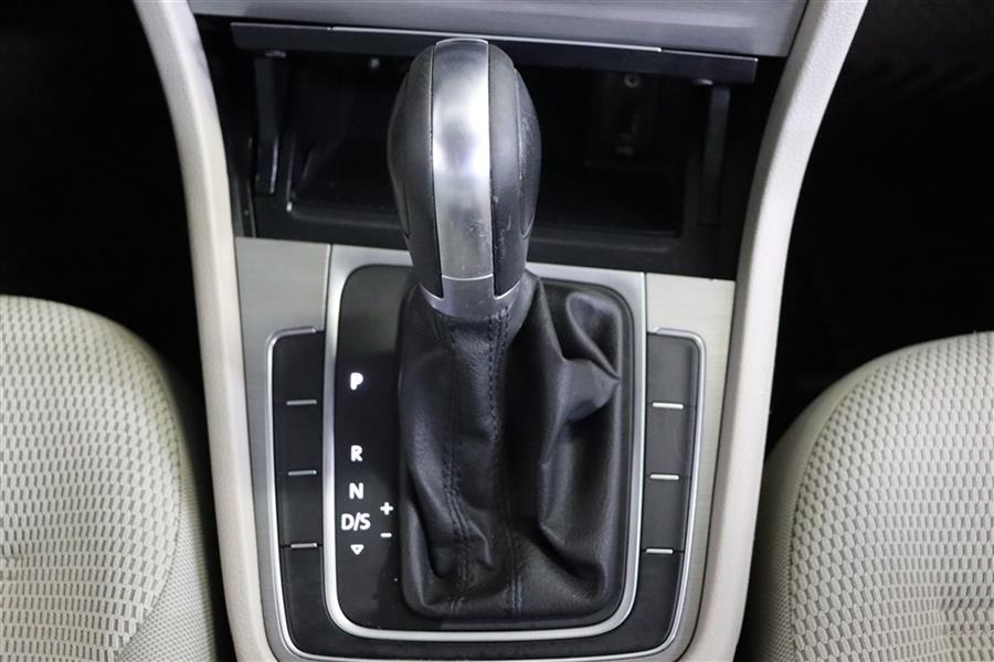 2016 Volkswagen Golf S/SE, available for sale in Paterson, New Jersey | Fast Track Motors. Paterson, New Jersey 2016 Volkswagen Golf S/SE, available for sale in Paterson, New Jersey | Fast Track Motors. Paterson, New Jersey