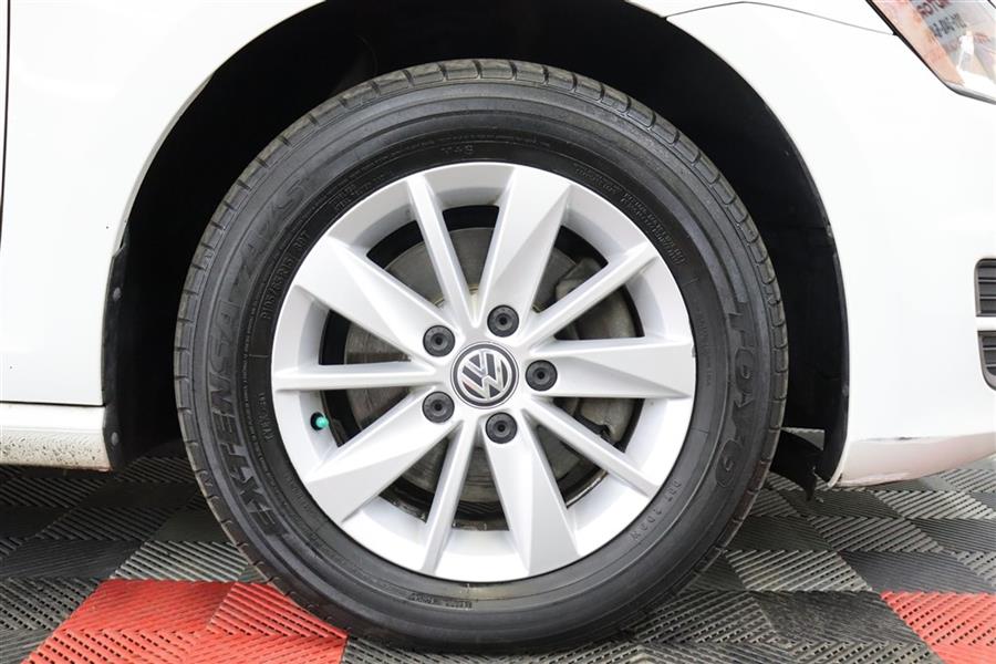 2016 Volkswagen Golf S/SE, available for sale in Paterson, New Jersey | Fast Track Motors. Paterson, New Jersey 2016 Volkswagen Golf S/SE, available for sale in Paterson, New Jersey | Fast Track Motors. Paterson, New Jersey