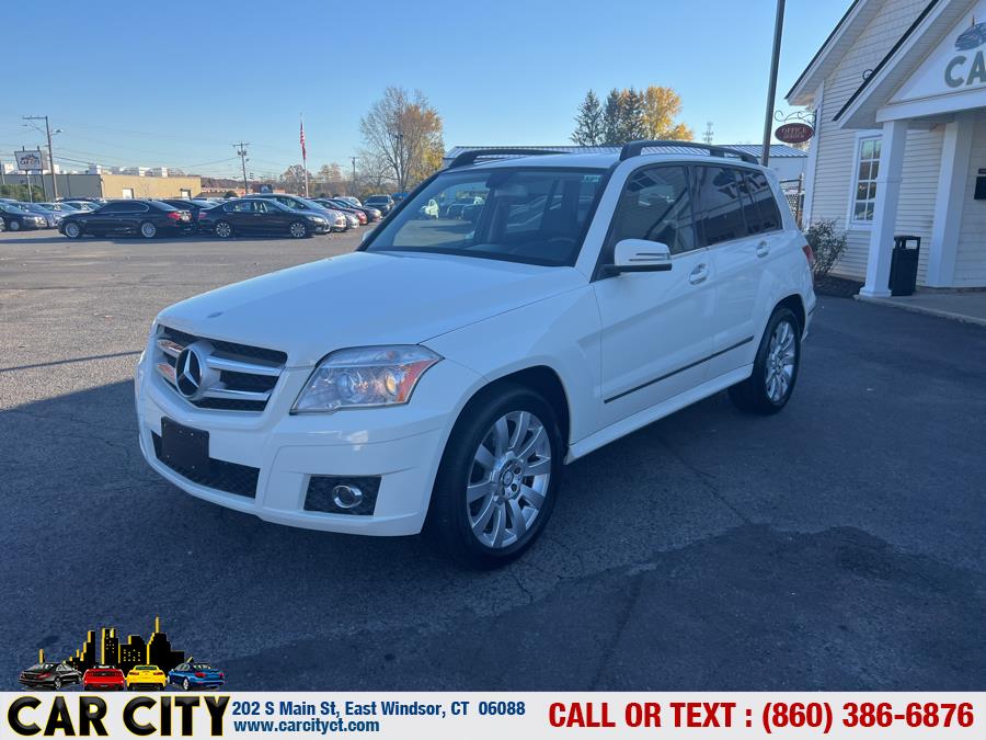 2012 Mercedes-Benz GLK-Class 4MATIC 4dr GLK350, available for sale in East Windsor, Connecticut | Car City LLC. East Windsor, Connecticut