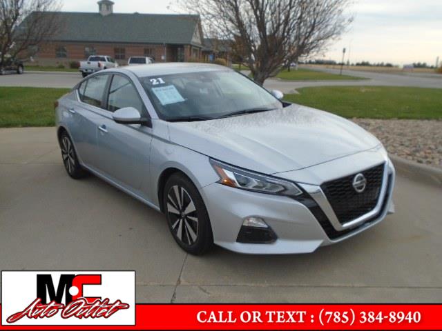 2021 Nissan Altima 2.5 SV Sedan, available for sale in Colby, Kansas | M C Auto Outlet Inc. Colby, Kansas