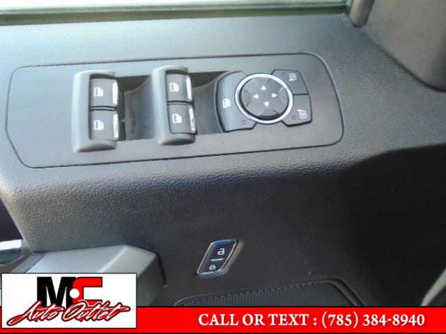 Used Ford F-150 XLT 4WD SuperCrew 5.5'' Box 2017 | M C Auto Outlet Inc. Colby, Kansas Used Ford F-150 XLT 4WD SuperCrew 5.5'' Box 2017 | M C Auto Outlet Inc. Colby, Kansas
