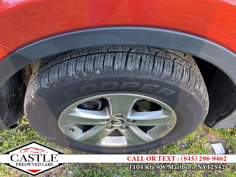 Used Toyota RAV4 AWD 4dr XLE (Natl) 2015 | Castle Preowned Cars. Marlboro, New York Used Toyota RAV4 AWD 4dr XLE (Natl) 2015 | Castle Preowned Cars. Marlboro, New York
