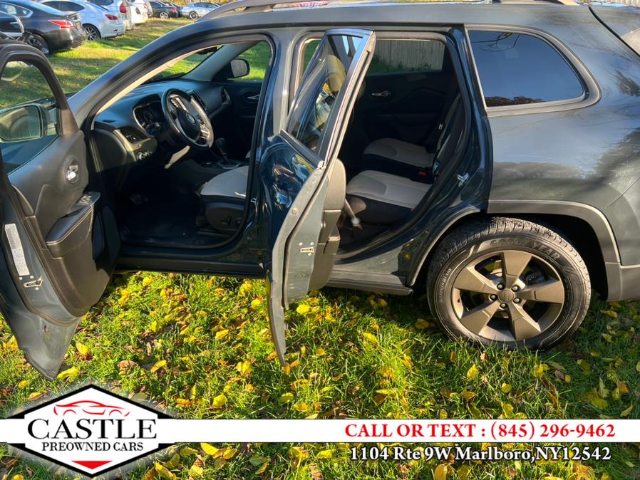 Used Jeep Cherokee 4WD 4dr Latitude 2016 | Castle Preowned Cars. Marlboro, New York Used Jeep Cherokee 4WD 4dr Latitude 2016 | Castle Preowned Cars. Marlboro, New York