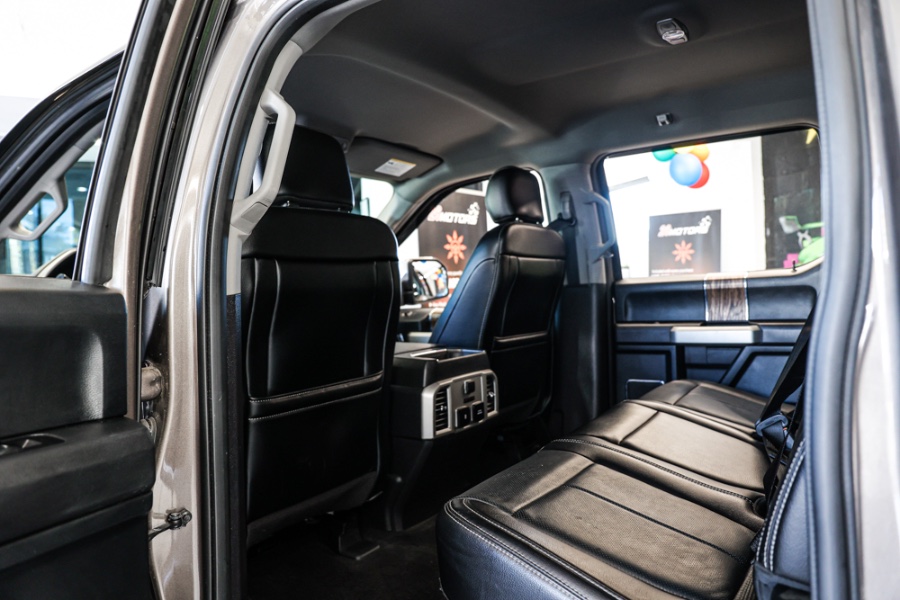 Used Ford F-150 LARIAT 4WD SuperCrew 5.5'' Box 2018 | 26 Motors Long Island. ELMONT, New York Used Ford F-150 LARIAT 4WD SuperCrew 5.5'' Box 2018 | 26 Motors Long Island. ELMONT, New York