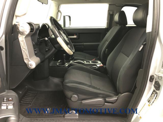 2008 Toyota Fj Cruiser 4WD 4dr Auto, available for sale in Naugatuck, Connecticut | J&M Automotive Sls&Svc LLC. Naugatuck, Connecticut 2008 Toyota Fj Cruiser 4WD 4dr Auto, available for sale in Naugatuck, Connecticut | J&M Automotive Sls&Svc LLC. Naugatuck, Connecticut
