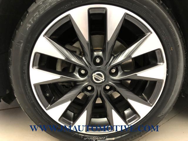 2019 Nissan Sentra SR CVT, available for sale in Naugatuck, Connecticut | J&M Automotive Sls&Svc LLC. Naugatuck, Connecticut 2019 Nissan Sentra SR CVT, available for sale in Naugatuck, Connecticut | J&M Automotive Sls&Svc LLC. Naugatuck, Connecticut