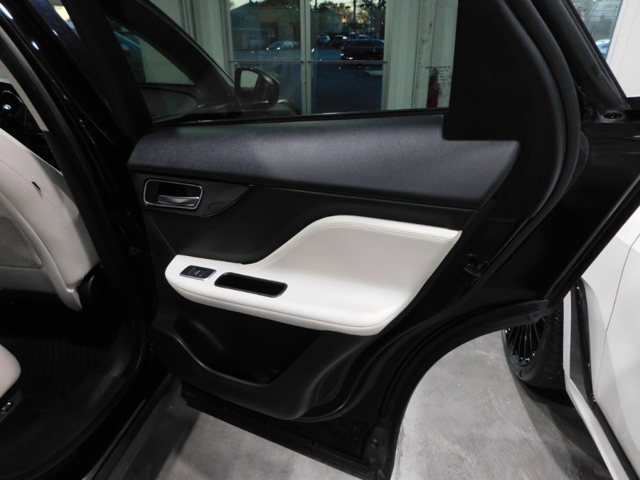 2017 Jaguar F-PACE 35t Prestige AWD, available for sale in Lodi, New Jersey | Soliman Motors. Lodi, New Jersey 2017 Jaguar F-PACE 35t Prestige AWD, available for sale in Lodi, New Jersey | Soliman Motors. Lodi, New Jersey