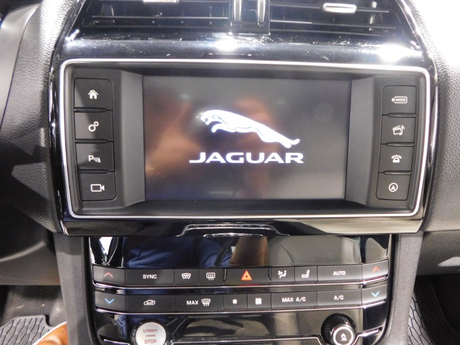2017 Jaguar F-PACE 35t Prestige AWD, available for sale in Lodi, New Jersey | Soliman Motors. Lodi, New Jersey 2017 Jaguar F-PACE 35t Prestige AWD, available for sale in Lodi, New Jersey | Soliman Motors. Lodi, New Jersey