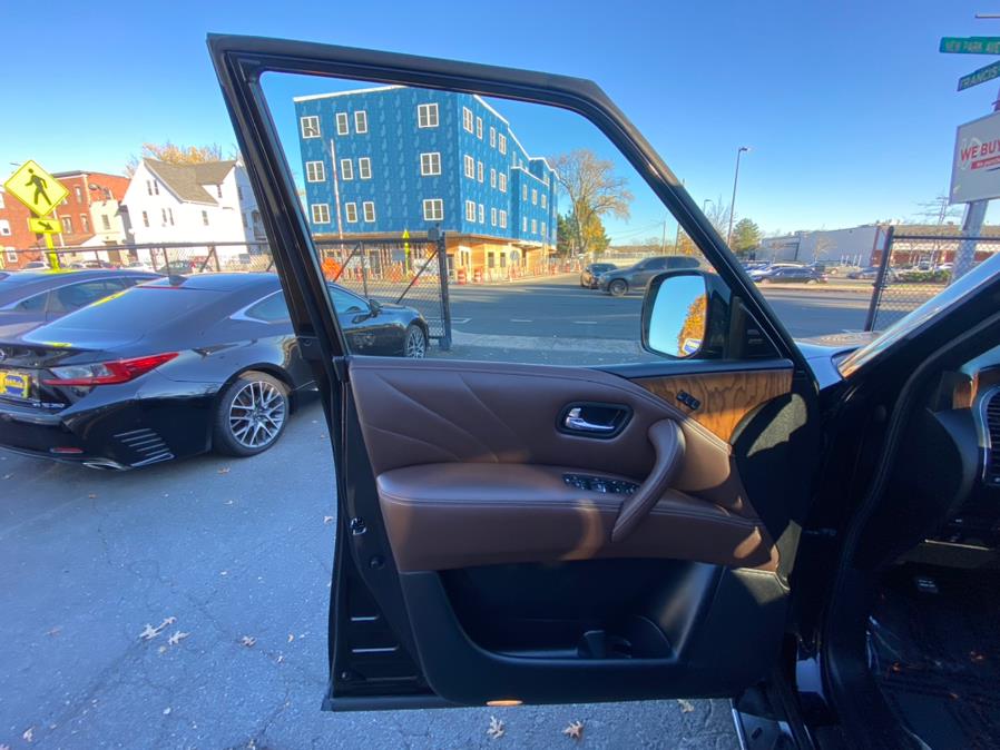 Used INFINITI QX80 AWD LIMITED 2017 | VEB Auto Sales. Hartford, Connecticut Used INFINITI QX80 AWD LIMITED 2017 | VEB Auto Sales. Hartford, Connecticut