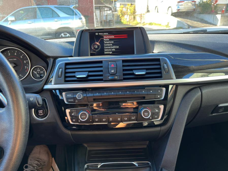 Used BMW 3 Series 330i xDrive Sedan 2017 | Sunrise Autoland. Jamaica, New York Used BMW 3 Series 330i xDrive Sedan 2017 | Sunrise Autoland. Jamaica, New York