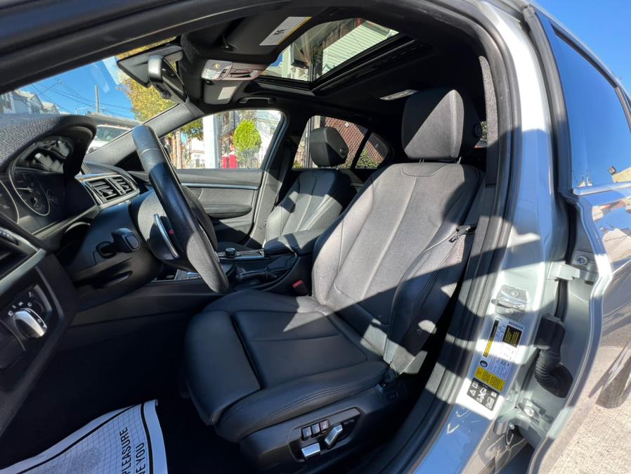Used BMW 3 Series 330i xDrive Sedan 2017 | Sunrise Autoland. Jamaica, New York Used BMW 3 Series 330i xDrive Sedan 2017 | Sunrise Autoland. Jamaica, New York