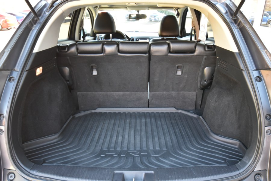 Used Honda HR-V AWD 4dr CVT EX-L w/Navi 2016 | Highline Car Connection. Waterbury, Connecticut Used Honda HR-V AWD 4dr CVT EX-L w/Navi 2016 | Highline Car Connection. Waterbury, Connecticut