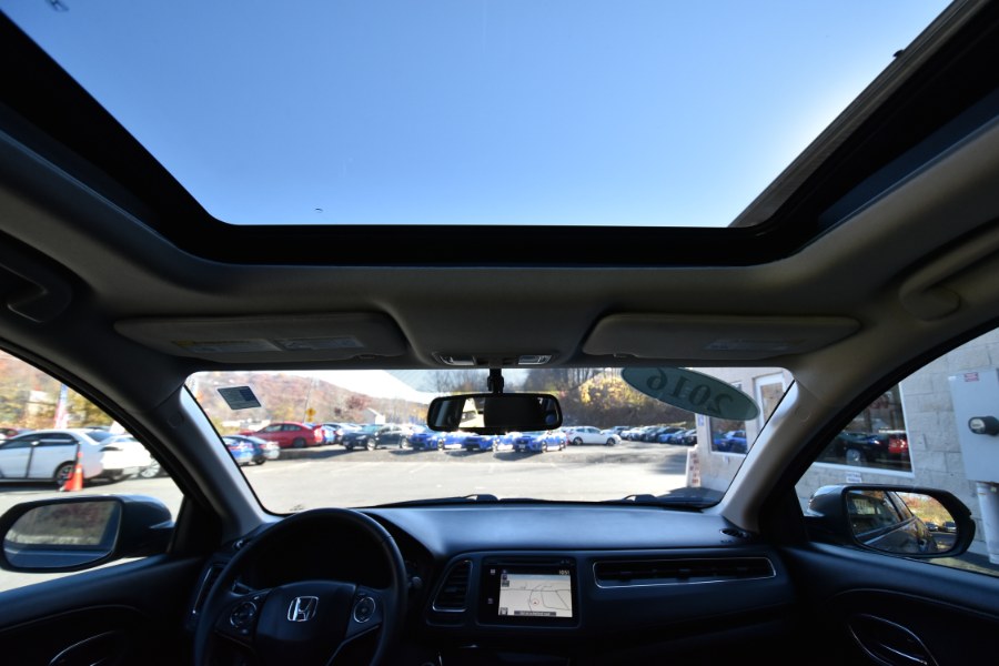 Used Honda HR-V AWD 4dr CVT EX-L w/Navi 2016 | Highline Car Connection. Waterbury, Connecticut Used Honda HR-V AWD 4dr CVT EX-L w/Navi 2016 | Highline Car Connection. Waterbury, Connecticut