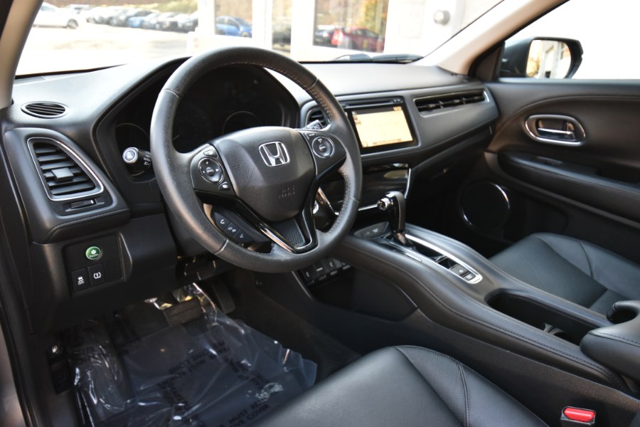 Used Honda HR-V AWD 4dr CVT EX-L w/Navi 2016 | Highline Car Connection. Waterbury, Connecticut Used Honda HR-V AWD 4dr CVT EX-L w/Navi 2016 | Highline Car Connection. Waterbury, Connecticut