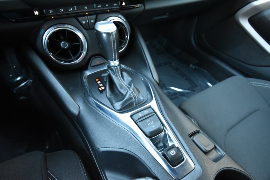 Used Chevrolet Camaro 2dr Cpe 1LT 2020 | Highline Car Connection. Waterbury, Connecticut Used Chevrolet Camaro 2dr Cpe 1LT 2020 | Highline Car Connection. Waterbury, Connecticut