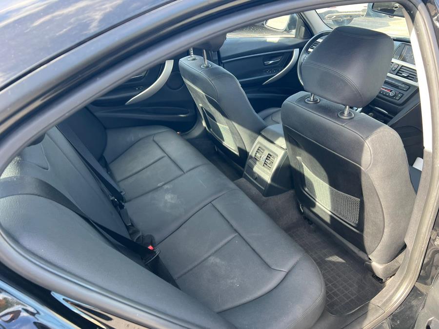 Used BMW 3 Series 4dr Sdn 320i xDrive AWD 2014 | J & A Auto Center. Raynham, Massachusetts Used BMW 3 Series 4dr Sdn 320i xDrive AWD 2014 | J & A Auto Center. Raynham, Massachusetts