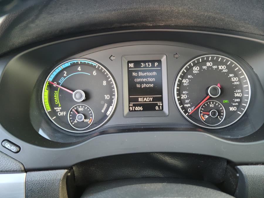 2013 Volkswagen Jetta Sedan 4dr Auto Hybrid SEL Premium, available for sale in Milford, Connecticut | Chip's Auto Sales Inc. Milford, Connecticut 2013 Volkswagen Jetta Sedan 4dr Auto Hybrid SEL Premium, available for sale in Milford, Connecticut | Chip's Auto Sales Inc. Milford, Connecticut