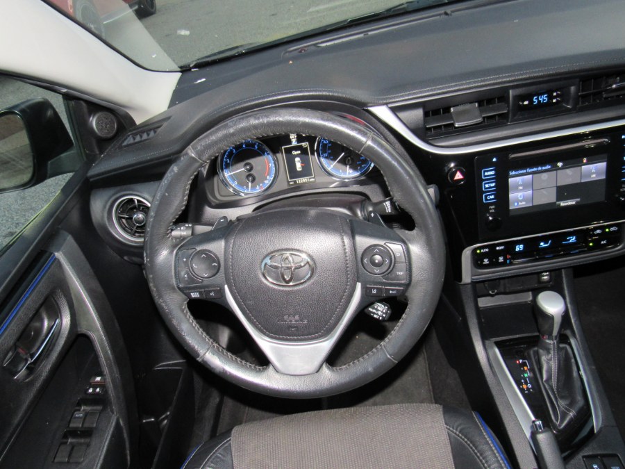 Used Toyota Corolla SE 2017 | Hilario's Auto Sales Inc.. Worcester, Massachusetts Used Toyota Corolla SE 2017 | Hilario's Auto Sales Inc.. Worcester, Massachusetts
