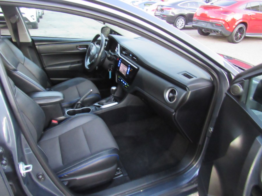 Used Toyota Corolla SE 2017 | Hilario's Auto Sales Inc.. Worcester, Massachusetts Used Toyota Corolla SE 2017 | Hilario's Auto Sales Inc.. Worcester, Massachusetts
