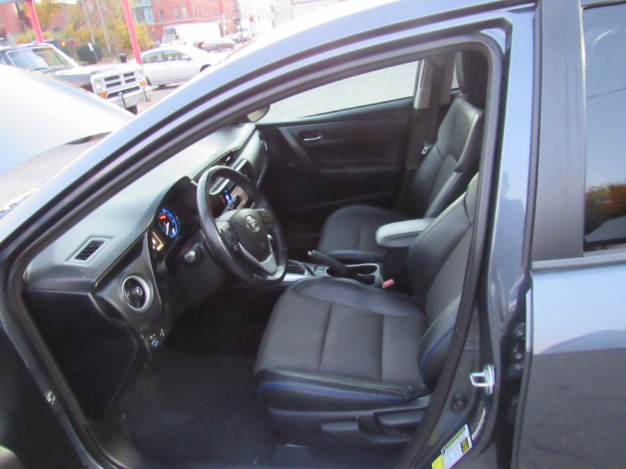 Used Toyota Corolla SE 2017 | Hilario's Auto Sales Inc.. Worcester, Massachusetts Used Toyota Corolla SE 2017 | Hilario's Auto Sales Inc.. Worcester, Massachusetts