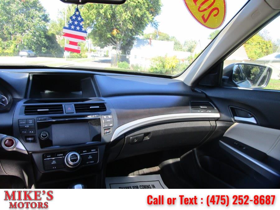 2014 Honda Crosstour 4WD V6 5dr EX-L w/Navi, available for sale in Stratford, Connecticut | Mike's Motors LLC. Stratford, Connecticut 2014 Honda Crosstour 4WD V6 5dr EX-L w/Navi, available for sale in Stratford, Connecticut | Mike's Motors LLC. Stratford, Connecticut