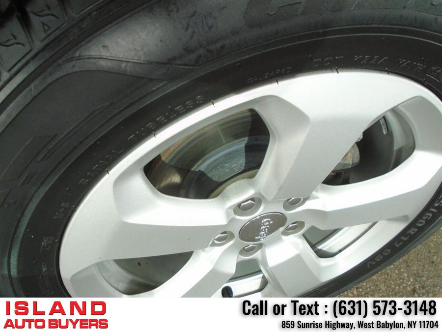 Used Jeep Compass Latitude 4x4 4dr SUV 2019 | Island Auto Buyers. West Babylon, New York Used Jeep Compass Latitude 4x4 4dr SUV 2019 | Island Auto Buyers. West Babylon, New York