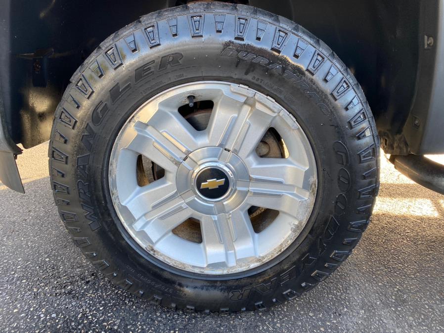 Used Chevrolet Silverado 1500 4WD Ext Cab 143.5" LT 2013 | Eugen's Auto Sales & Repairs. Philadelphia, Pennsylvania Used Chevrolet Silverado 1500 4WD Ext Cab 143.5" LT 2013 | Eugen's Auto Sales & Repairs. Philadelphia, Pennsylvania