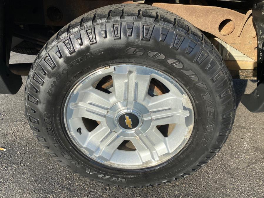 Used Chevrolet Silverado 1500 4WD Ext Cab 143.5" LT 2013 | Eugen's Auto Sales & Repairs. Philadelphia, Pennsylvania Used Chevrolet Silverado 1500 4WD Ext Cab 143.5" LT 2013 | Eugen's Auto Sales & Repairs. Philadelphia, Pennsylvania