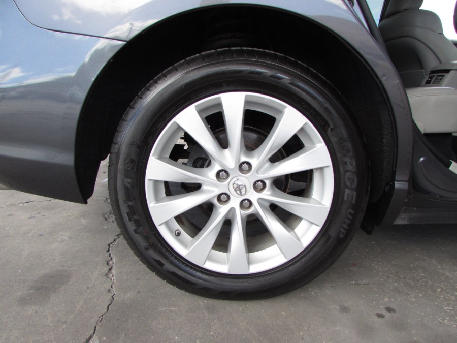2013 Toyota Venza 4dr Wgn I4 FWD XLE (Natl), available for sale in Orlando, Florida | VIP Auto Enterprise, Inc. Orlando, Florida 2013 Toyota Venza 4dr Wgn I4 FWD XLE (Natl), available for sale in Orlando, Florida | VIP Auto Enterprise, Inc. Orlando, Florida