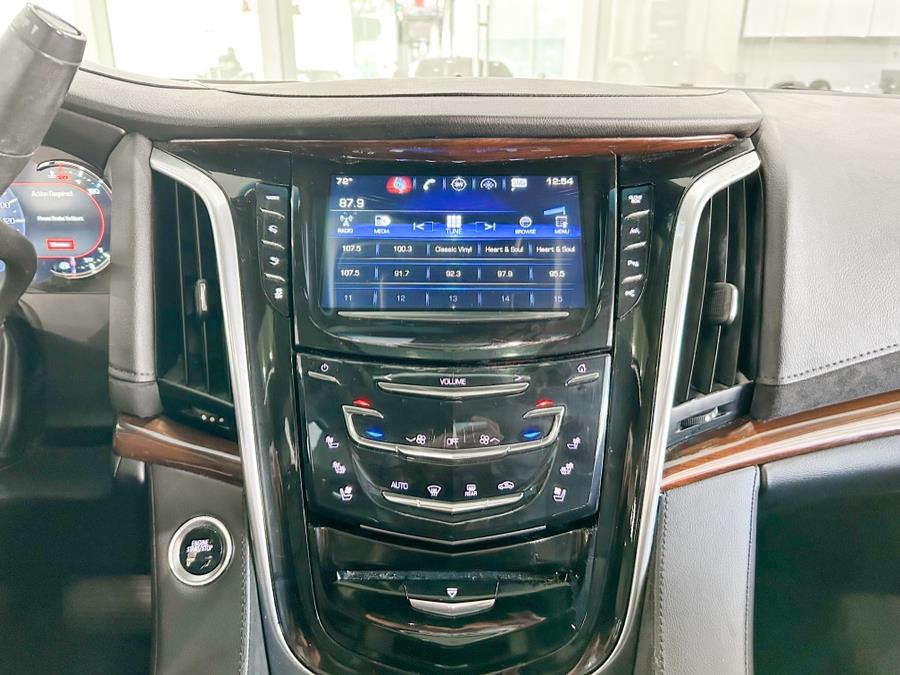 2020 Cadillac Escalade 4WD 4dr Premium Luxury, available for sale in Franklin Square, New York | Luxury Motor Club. Franklin Square, New York 2020 Cadillac Escalade 4WD 4dr Premium Luxury, available for sale in Franklin Square, New York | Luxury Motor Club. Franklin Square, New York