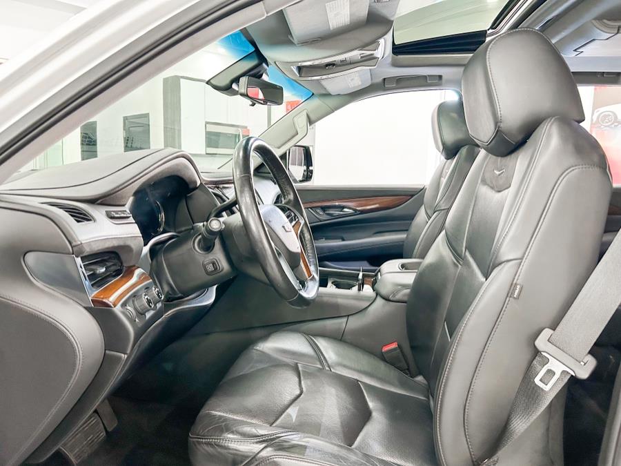 2020 Cadillac Escalade 4WD 4dr Premium Luxury, available for sale in Franklin Square, New York | Luxury Motor Club. Franklin Square, New York 2020 Cadillac Escalade 4WD 4dr Premium Luxury, available for sale in Franklin Square, New York | Luxury Motor Club. Franklin Square, New York