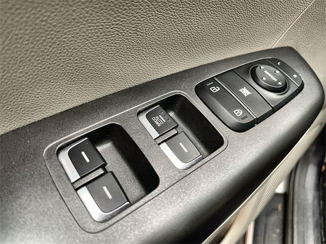 Used Kia Sportage LX 2020 | Eastchester Motor Cars. Bronx, New York Used Kia Sportage LX 2020 | Eastchester Motor Cars. Bronx, New York