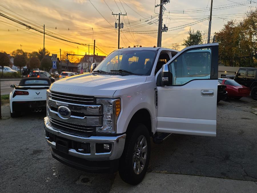 2017 Ford Super Duty F-350 SRW Lariat 4WD Crew Cab 8'' Box, available for sale in Danbury, Connecticut | Safe Used Auto Sales LLC. Danbury, Connecticut 2017 Ford Super Duty F-350 SRW Lariat 4WD Crew Cab 8'' Box, available for sale in Danbury, Connecticut | Safe Used Auto Sales LLC. Danbury, Connecticut