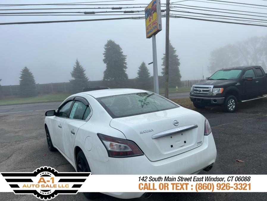 2014 Nissan Maxima 4dr Sdn 3.5 SV, available for sale in East Windsor, Connecticut | A1 Auto Sale LLC. East Windsor, Connecticut 2014 Nissan Maxima 4dr Sdn 3.5 SV, available for sale in East Windsor, Connecticut | A1 Auto Sale LLC. East Windsor, Connecticut