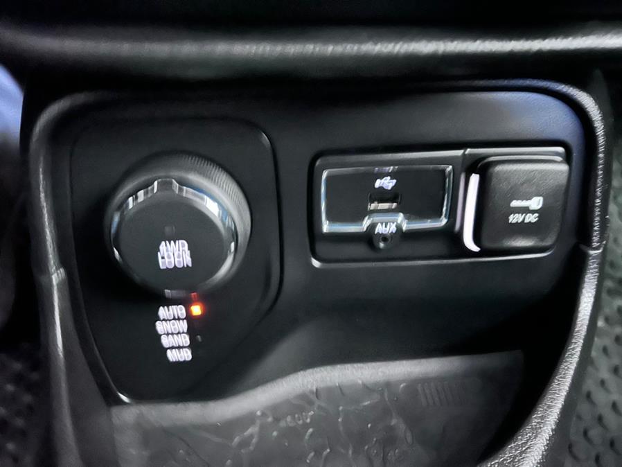 2016 Jeep Renegade 4WD 4dr Latitude, available for sale in Plantsville, Connecticut | L&S Automotive LLC. Plantsville, Connecticut 2016 Jeep Renegade 4WD 4dr Latitude, available for sale in Plantsville, Connecticut | L&S Automotive LLC. Plantsville, Connecticut