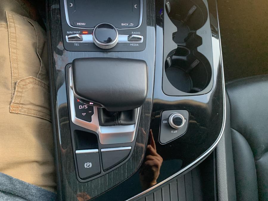 2019 Audi Q7 SE Premium Plus 55 TFSI quattro, available for sale in Old Saybrook, Connecticut | Saybrook Auto Barn. Old Saybrook, Connecticut 2019 Audi Q7 SE Premium Plus 55 TFSI quattro, available for sale in Old Saybrook, Connecticut | Saybrook Auto Barn. Old Saybrook, Connecticut