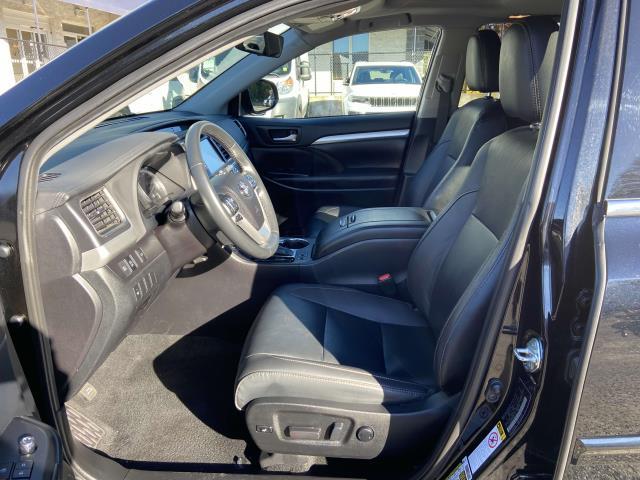 2019 Toyota Highlander XLE, available for sale in Patchogue, New York | Baron Supercenter. Patchogue, New York 2019 Toyota Highlander XLE, available for sale in Patchogue, New York | Baron Supercenter. Patchogue, New York