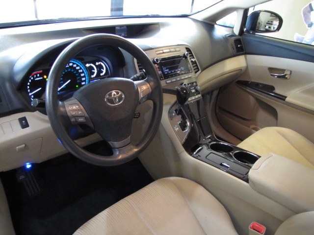 2011 Toyota Venza 4dr Wgn I4 FWD (Natl), available for sale in Placentia, California | Auto Network Group Inc. Placentia, California 2011 Toyota Venza 4dr Wgn I4 FWD (Natl), available for sale in Placentia, California | Auto Network Group Inc. Placentia, California