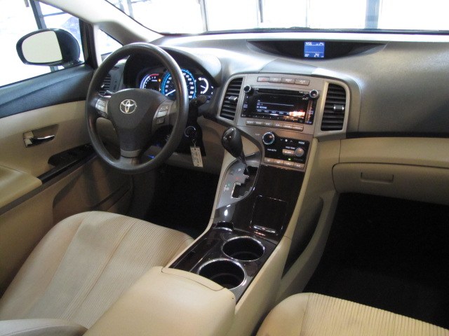 Used Toyota Venza 4dr Wgn I4 FWD (Natl) 2011 | Auto Network Group Inc. Placentia, California