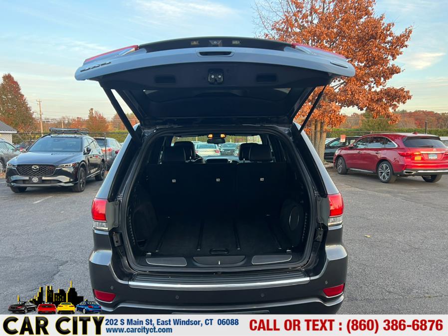 2014 Jeep Grand Cherokee 4WD 4dr Overland, available for sale in East Windsor, Connecticut | Car City LLC. East Windsor, Connecticut 2014 Jeep Grand Cherokee 4WD 4dr Overland, available for sale in East Windsor, Connecticut | Car City LLC. East Windsor, Connecticut