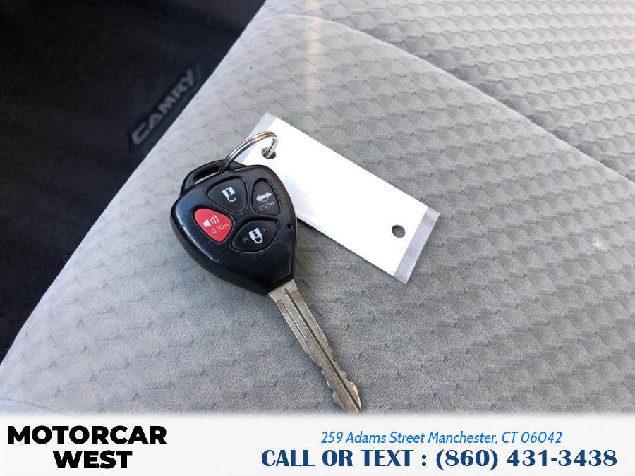 2009 Toyota Camry 4dr Sdn V6 Auto LE, available for sale in Manchester, Connecticut | Motorcar West. Manchester, Connecticut 2009 Toyota Camry 4dr Sdn V6 Auto LE, available for sale in Manchester, Connecticut | Motorcar West. Manchester, Connecticut